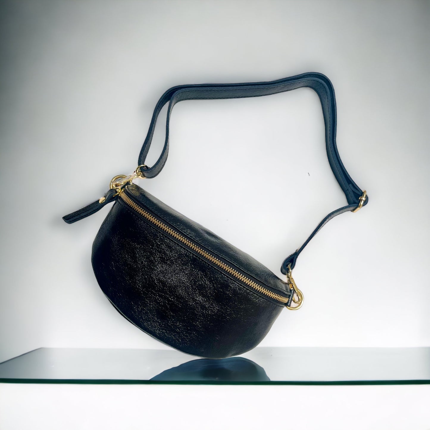 Fanny Bag - Metalic Leather - Black