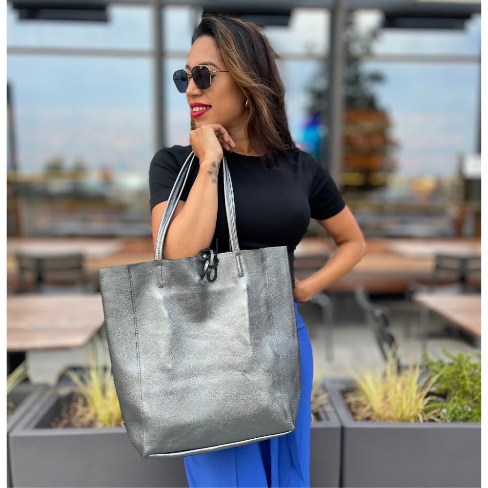 Tote Bag - Metalic Leather - Pewter.