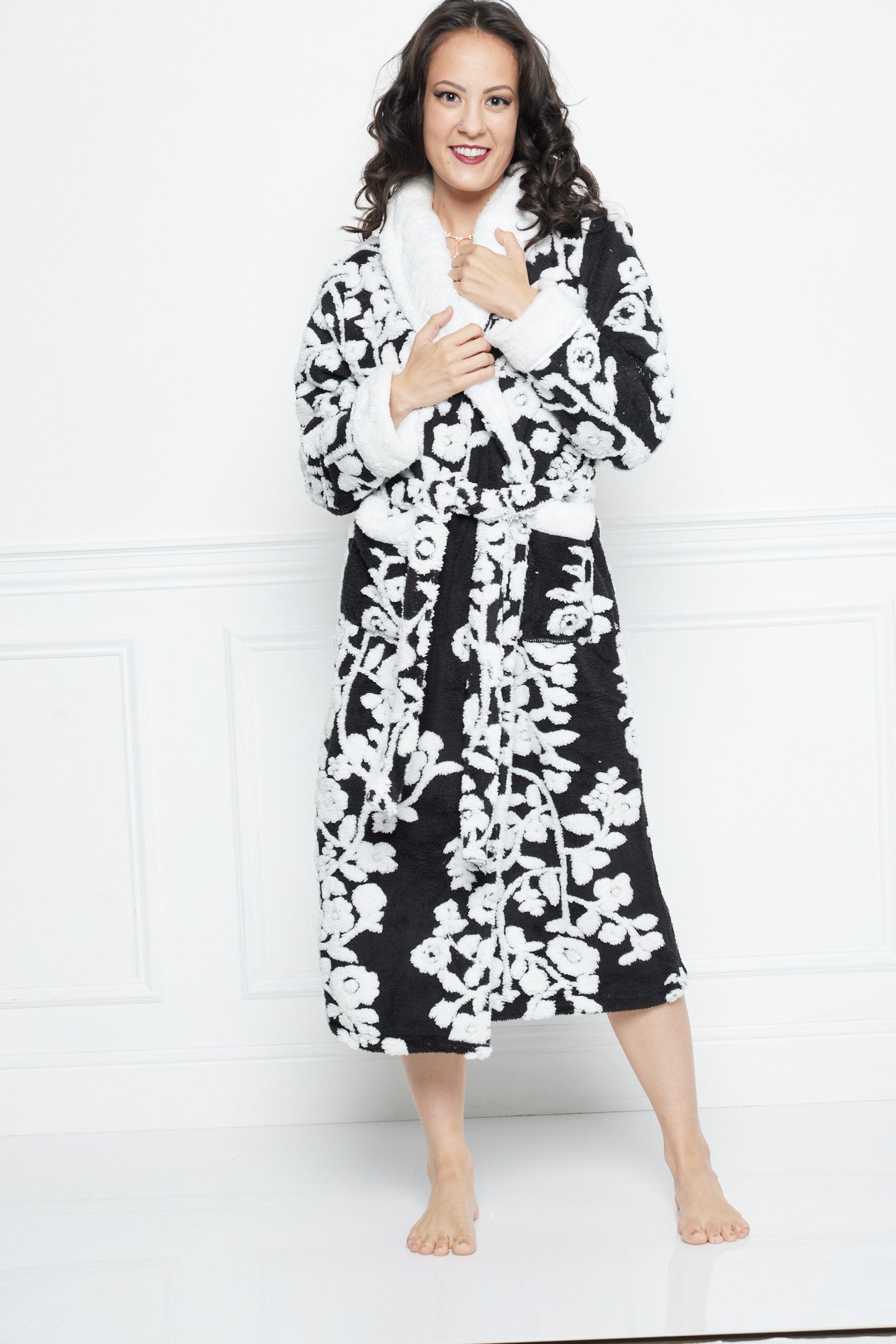 Robe Victoria - Black