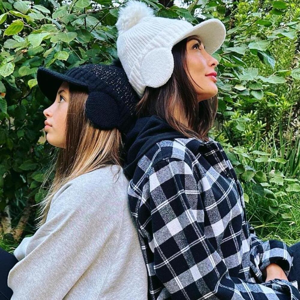 Chiara Hat and Neck Warmer – Ivory