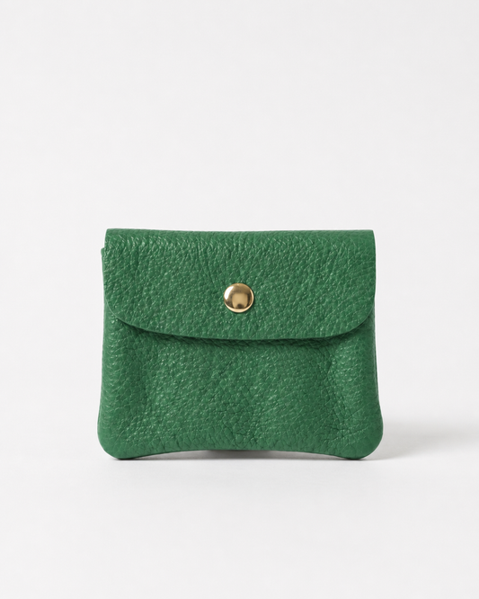 Kelly green pebble leather mini coin wallet with snap closure, compact Italian‑made design for coins and small essentials
