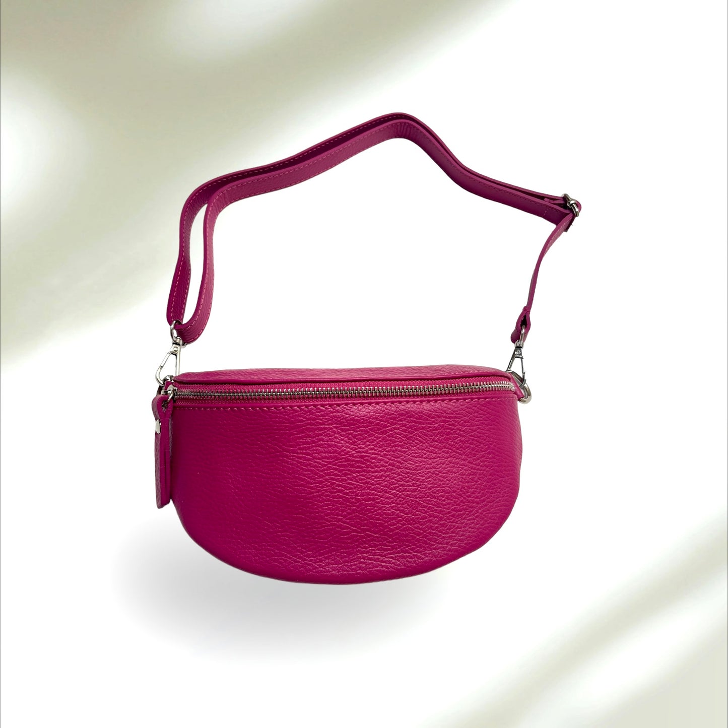 Fanny Bag - Pebble Leather - Magenta