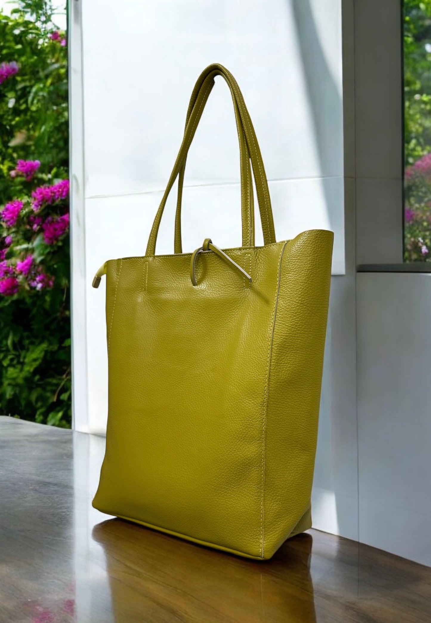 Tote bag - Pebble Leather - Chartreuse