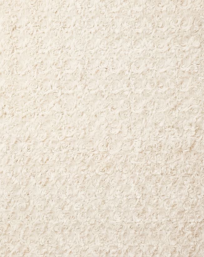 Rosebud Classic Throw in Ivory, plush faux-fur blanket