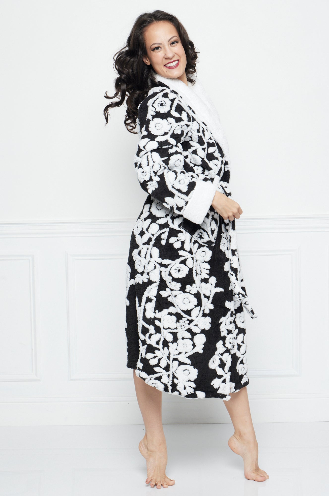 Robe Victoria - Black