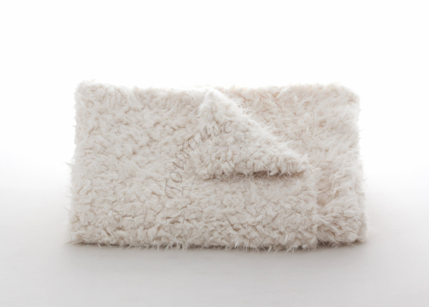 Lamb’s Wool Baby Blanket in Ivory with tourance watermark