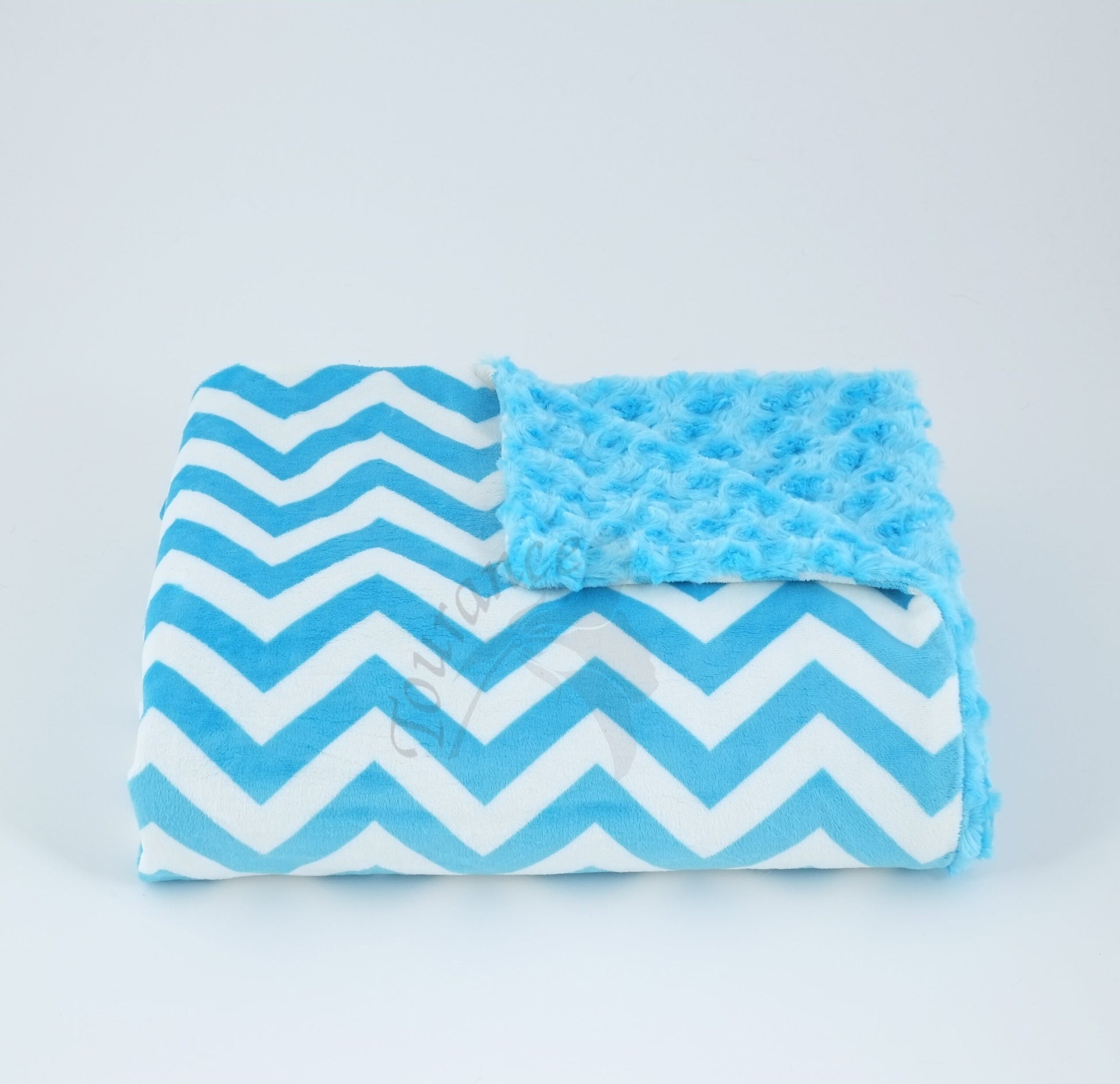 Chevron Blanket In Turquoise with Tourance watermark