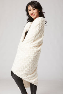 Rosebud Classic Throw in Ivory shot 2, view 3