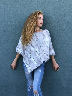 Woman wearing Poncho – Aspen Silver, view 1