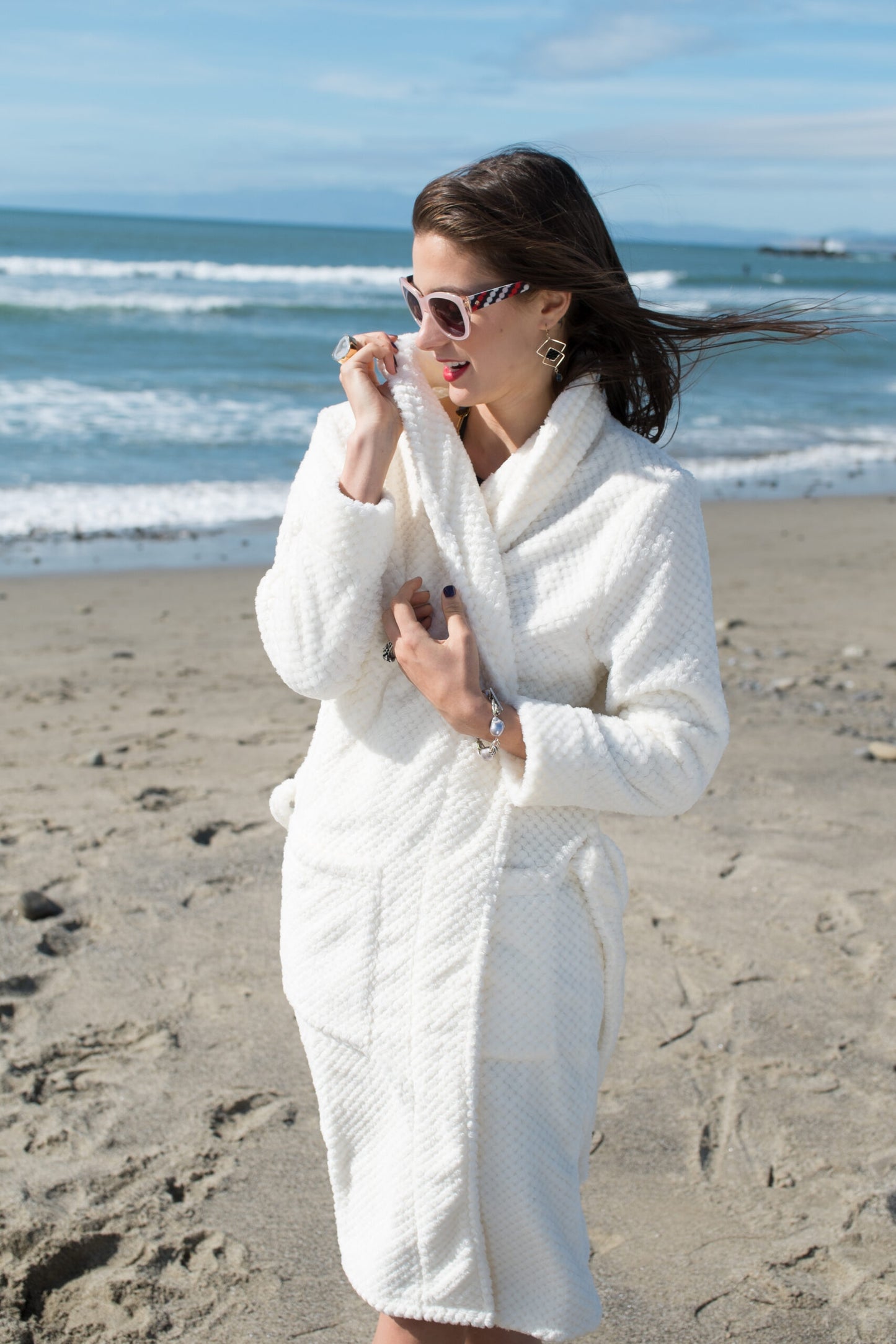 Sunglasses Woman wearing Ivory Kristine Robe on the Beach