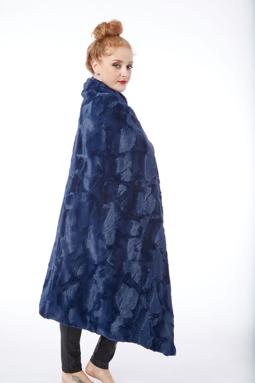 Woman with Lux Throw in Navy